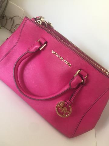 Bolsa Michael Kors 400,00 vender hoje!