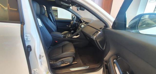 JAGUAR E-PACE R-DYNAMIC S 2.0 AWD 249CV AUT - Foto 8