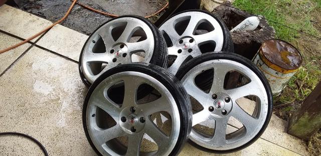 Rodas BRW - Aro 18 c/ pneus meia vida - Foto 2