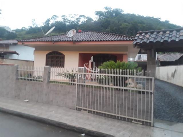 OPORTUNIDADE DUAS CASAS NO TERRENO, POSSIBILITANDO FAZER RENDA EXTRA DE ALUGUEL - Foto 4