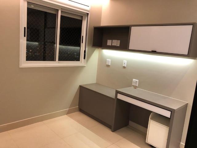 Apartamento no Jardim Goias, 3 suítes 3 vagas, Vista para o Parque Flamb - Foto 11