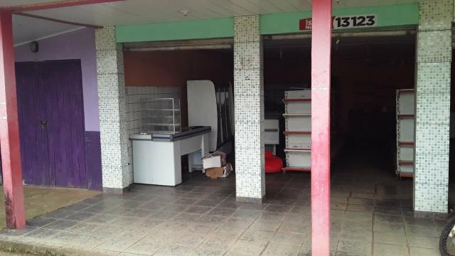 Vendo ponto comercial e casa - Foto 4