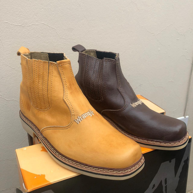 botina wrangler marrom