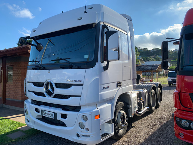 ACTROS 2546 ANO 2018