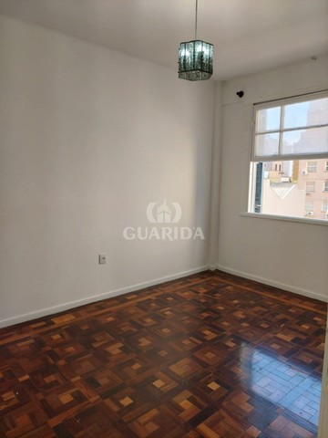 Apartamento para comprar no bairro Centro Histórico - Porto Alegre com 2 quartos - Foto 19