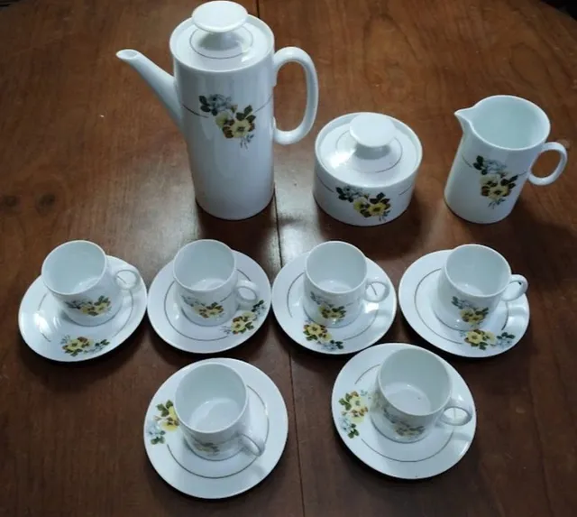 Jogo de chá feminino com xícaras e pires Jogo de chá adulto com flores Jogo  de chá de porcelana com bule, açucareiro e jarra de leite