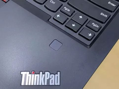 Thinkpad i3, 8RAM, SSD256gb Nvme