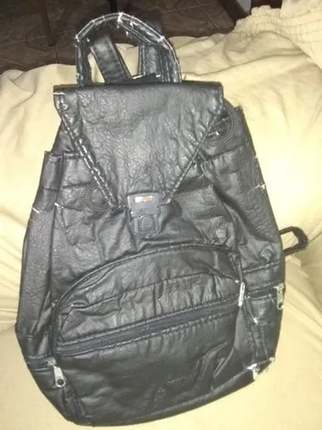 bolsas femininas diversos modelos e materiais