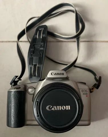 Máquina fotográfica Cannon EOS 3000 N