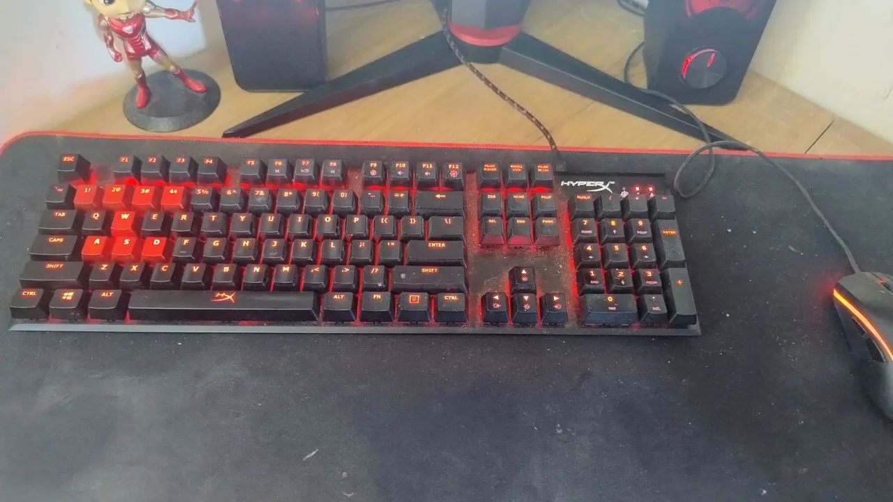 Teclado mecânico e mouse Gamer HyperX Alloy FPS Pro Red Switch - Foto 4