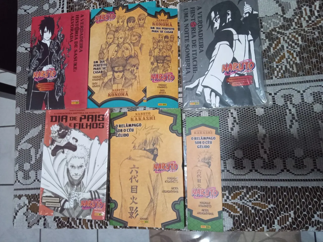 Lote com 5 novels de Naruto Shippuden