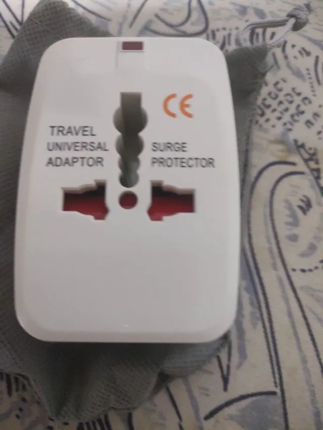 Adaptador universal tomada