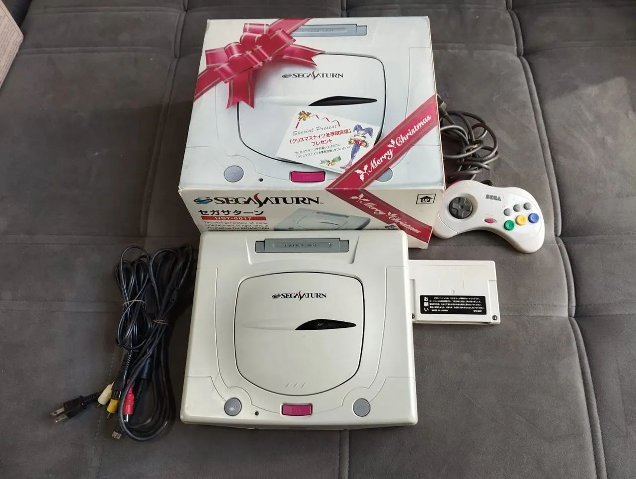 セガサターン本体 ナイツ版（ホワイト） セガサターン SS