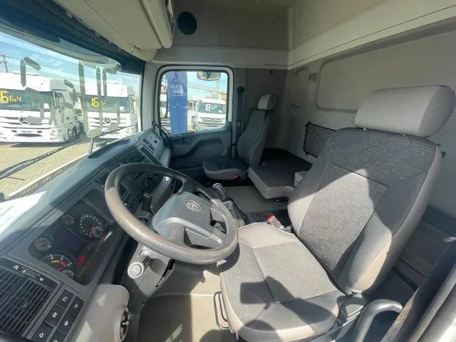 Volkswagen 25.360 6x2 - 2020 - Foto 11