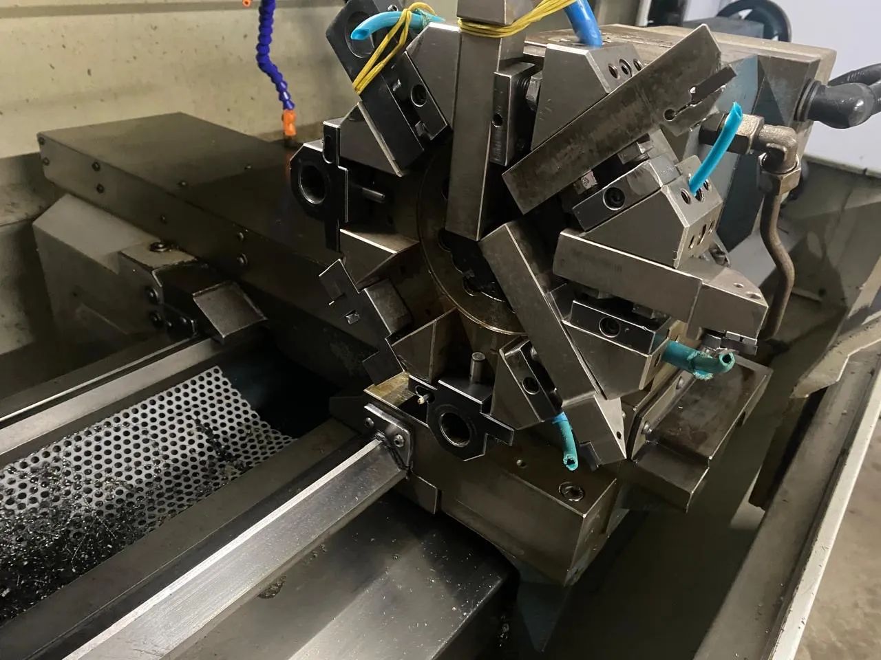 Torno CNC ROMI - Foto 5