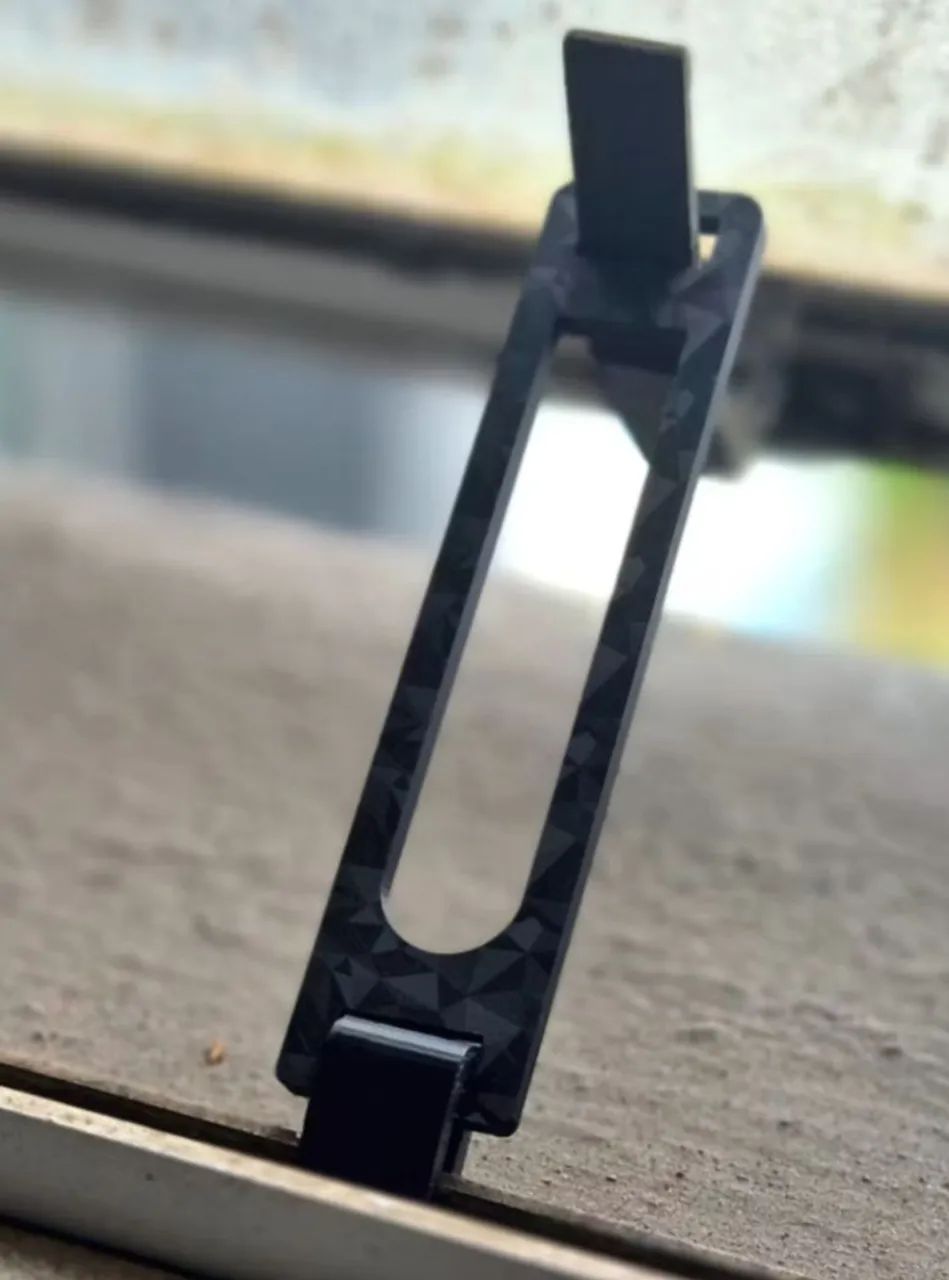 Trava suporte limitador de segurança para janela baculante anti queda64618077335553123