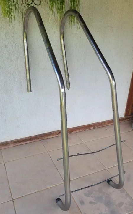 Escada para Piscina Aço Inox 