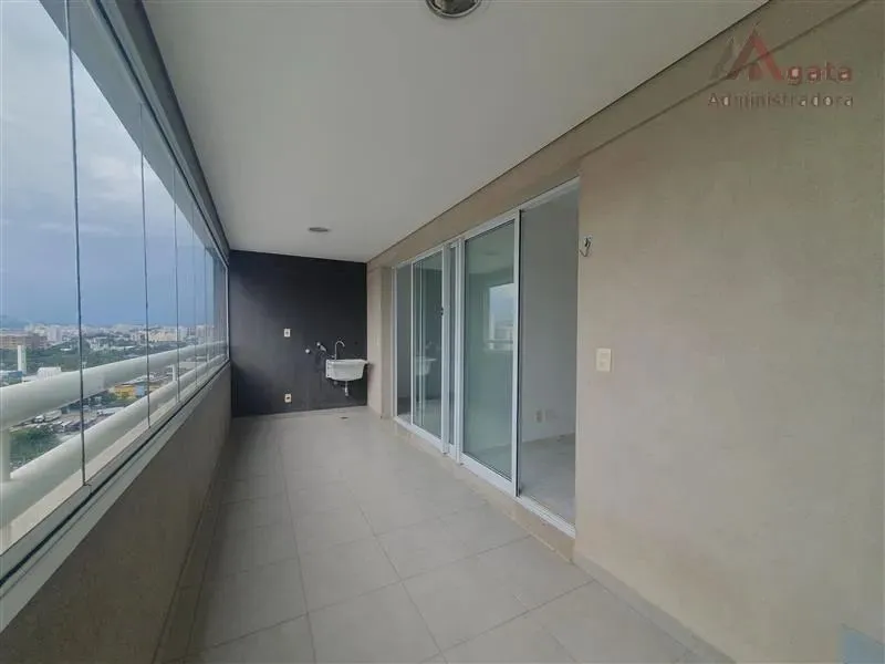 Apartamento Parque Industrial Tomas Edson São Paulo/SP