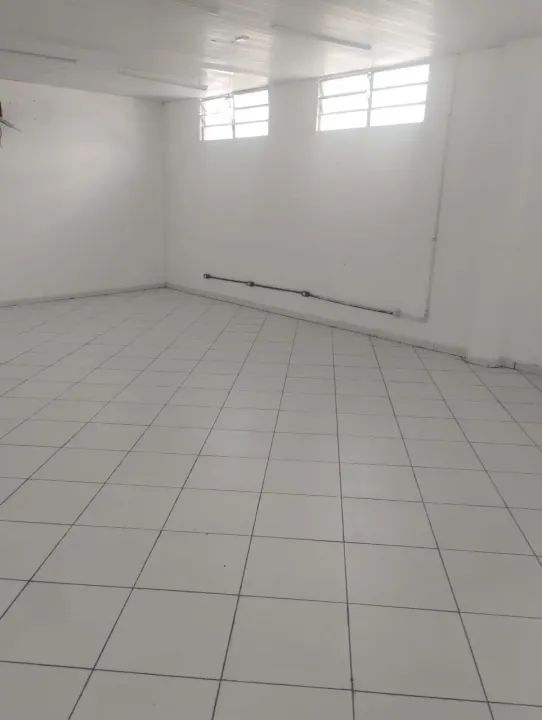 Prédio com 1.000 m², mezanino, prox. Banco Itaú, São Francisco. - Foto 5