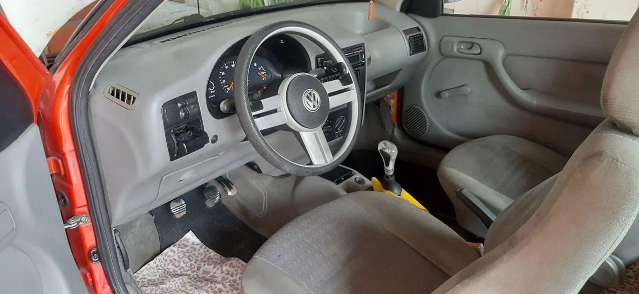 Gol 1.0  2 portas 6 mil reais  - Foto 3