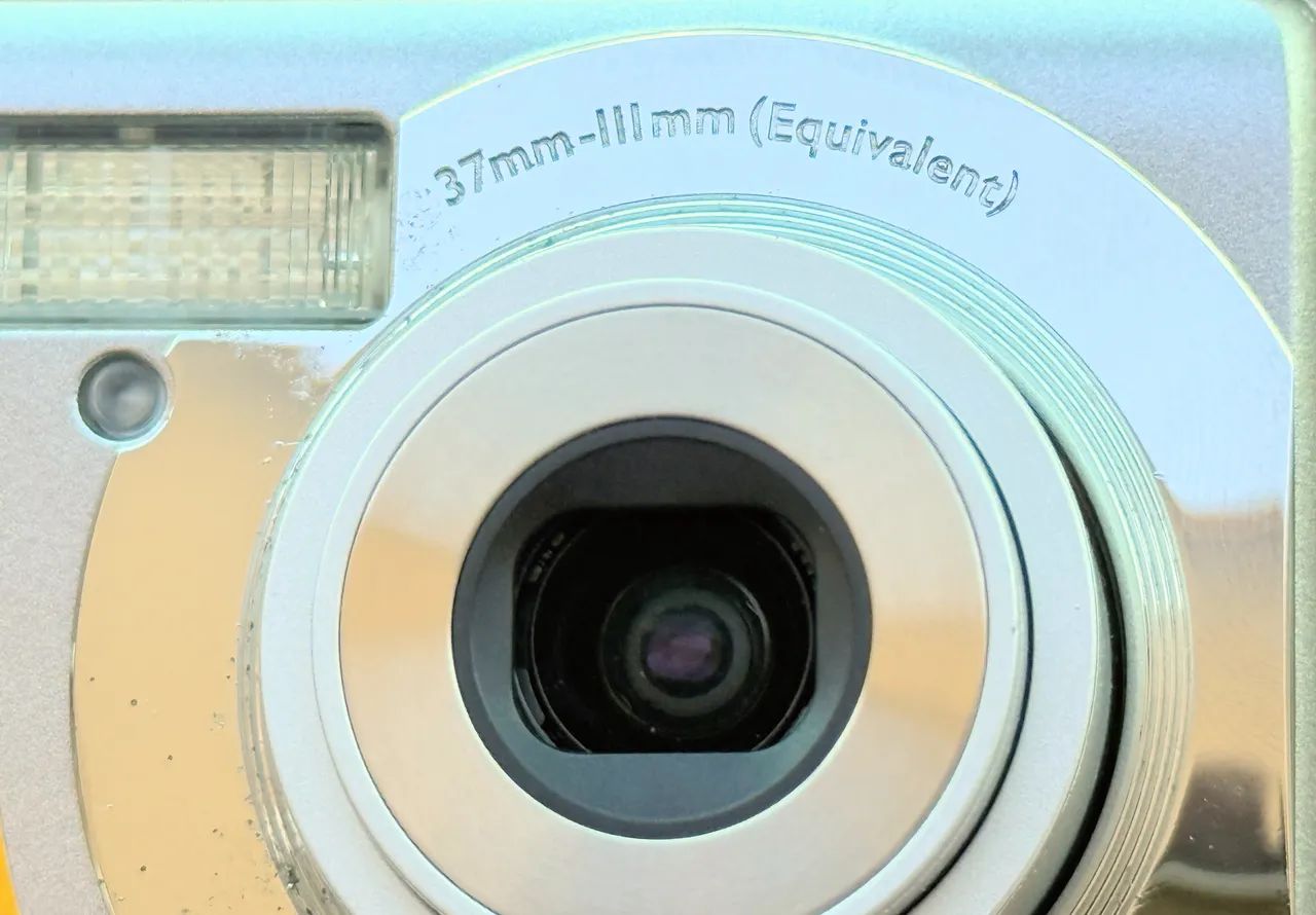 Câmera Kodak M853 + Acessórios - Câmeras e Filmadoras - Centro