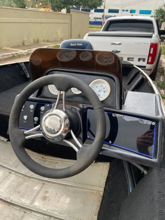 Lancha big fish 5014 console com motor Mercury 60hp 4t ! - Foto 5