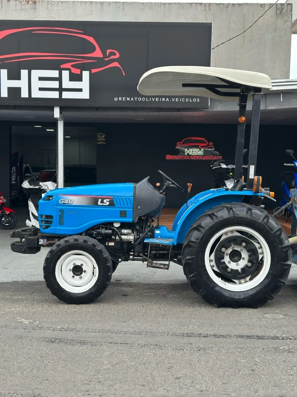 Trator LS40 4x4 2020