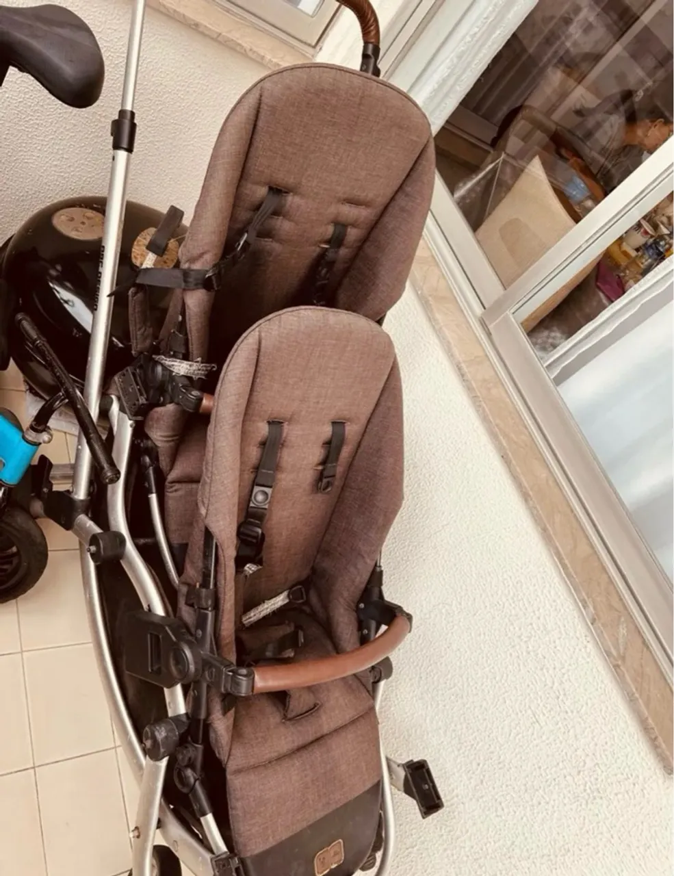 Carrinho de Bebê Duplo