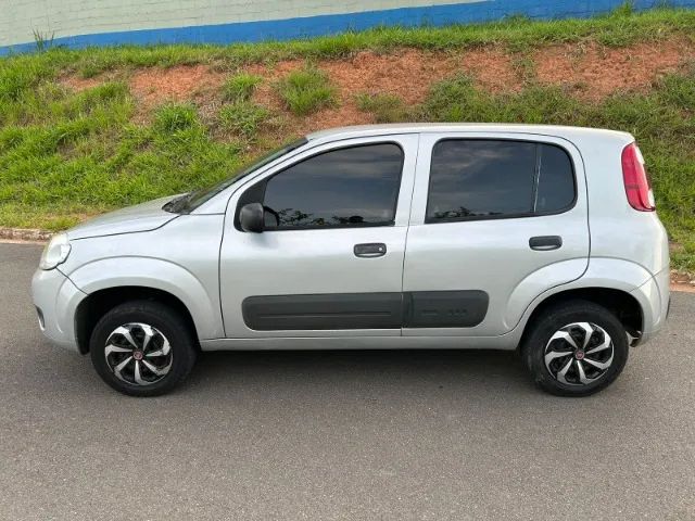FIAT Uno Vivace 1.0 2014/15 - Foto 5