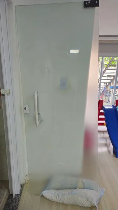 Portas de blindex !! LEIA COM ATENÇÃO O ANÚNCIO  - Foto 6