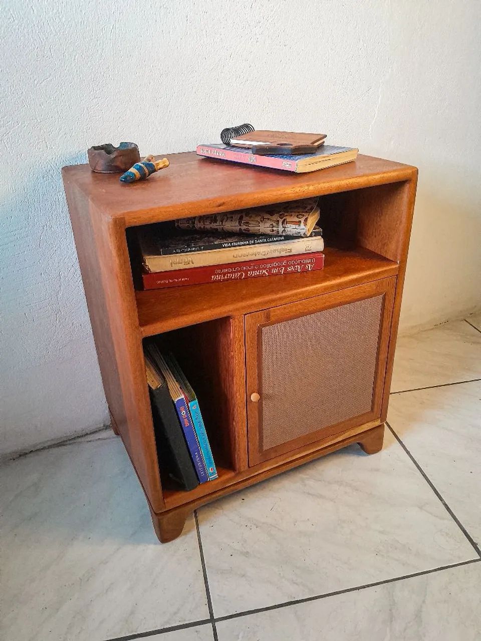 Mesinha de cabeceira/sala - Foto 4