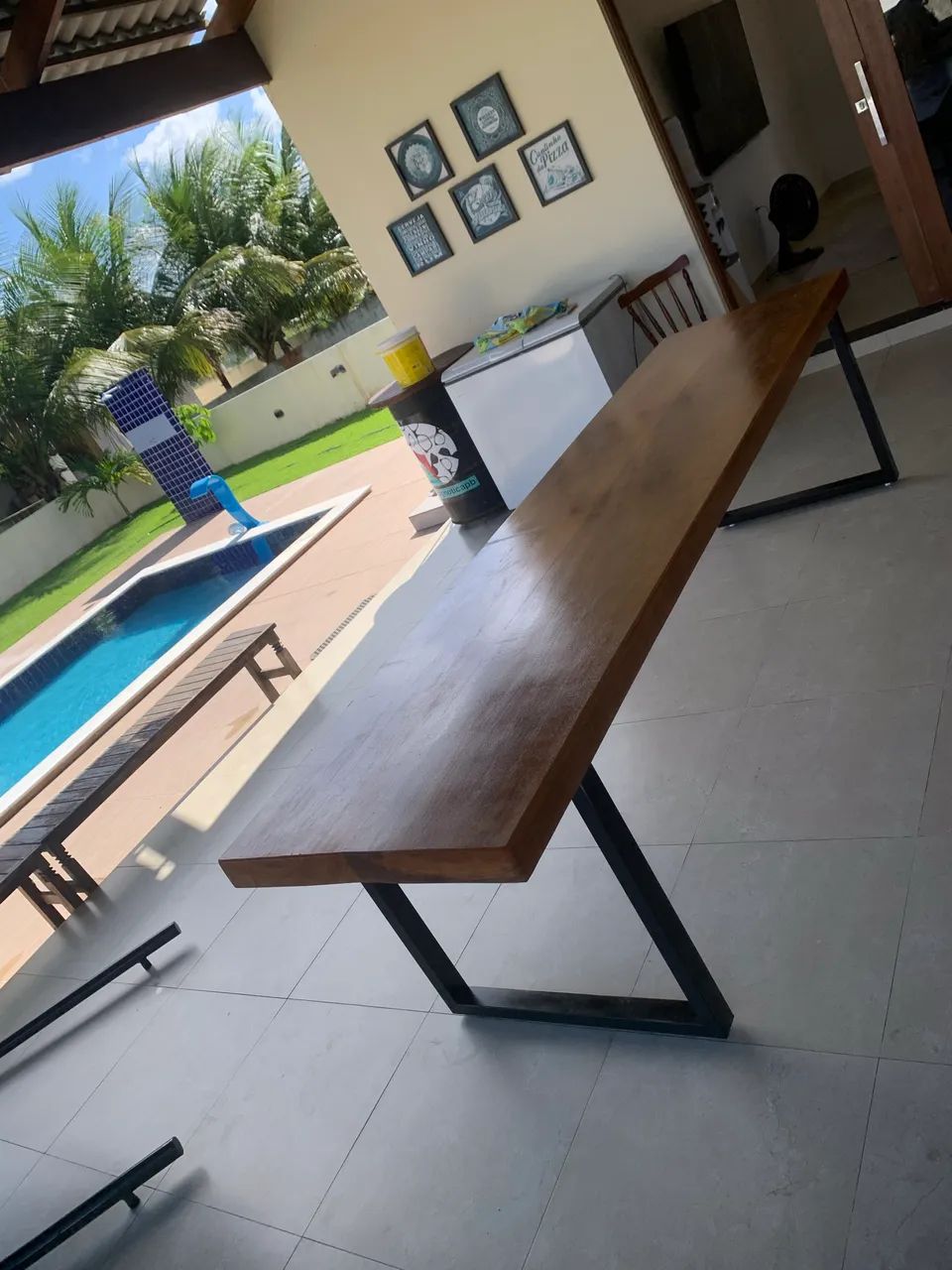 Mesa com base em metalon65566255678210121