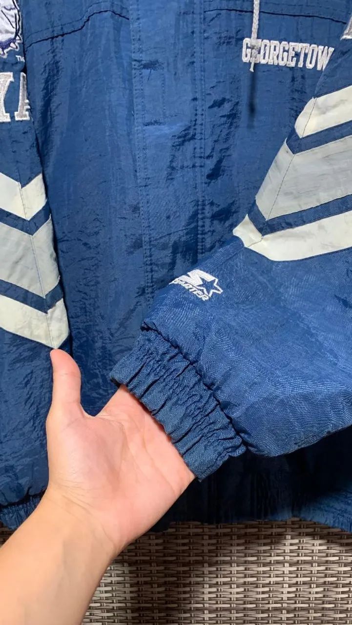 Jaqueta anos 90 Geogetwn Hoyas  - Foto 6