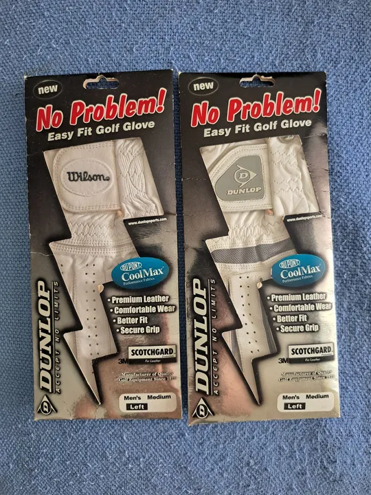 Duas Luvas de Golfe Wilson e Dunlop - Tamanho M - Esquerda