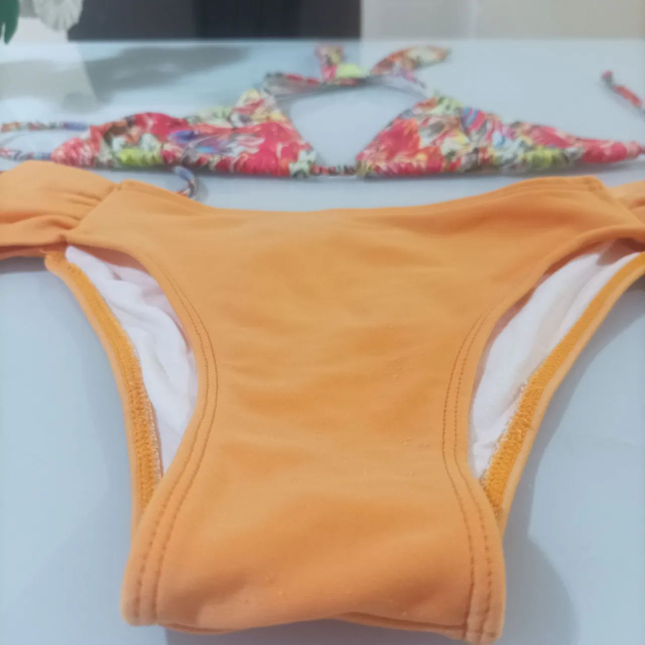 Body de praia estampado e biquíni  - Foto 5
