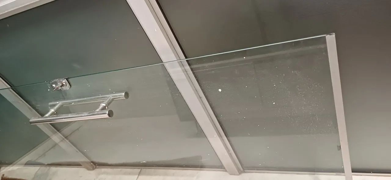 Porta de vidro toda montada - Foto 3