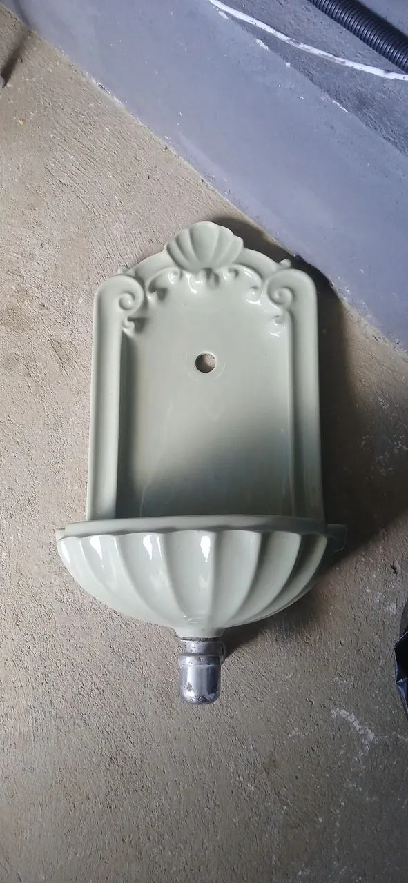 Lavatório de parede vintage