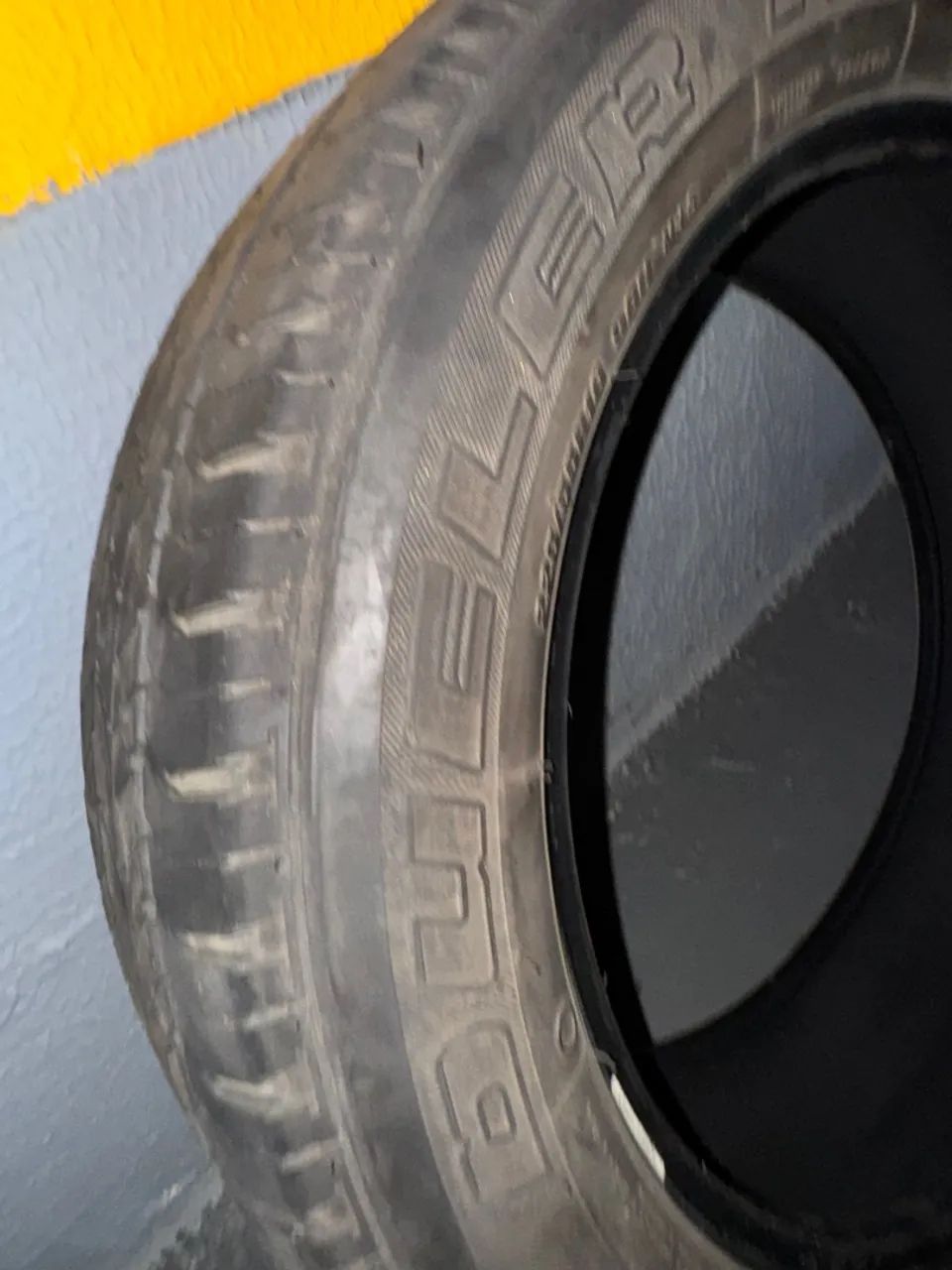 Pneu 225/55R18 - Excelente estado - Foto 4