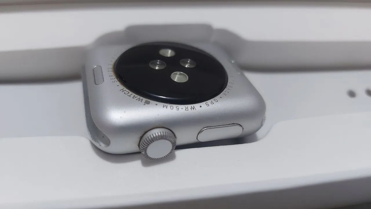 Apple Watch series 3 - 42mm Silver Aluminium - Foto 2