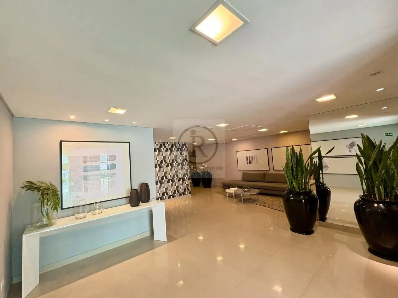 Apartamento Ecoville, Edifício Vermont, 2 dormitórios, sacada, andar alto, 1 vaga coberta