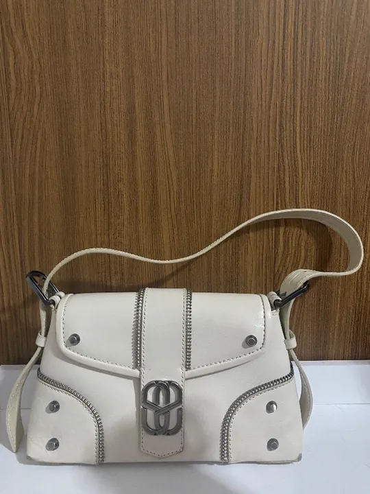 Bolsa Schutz usada poucas vezes