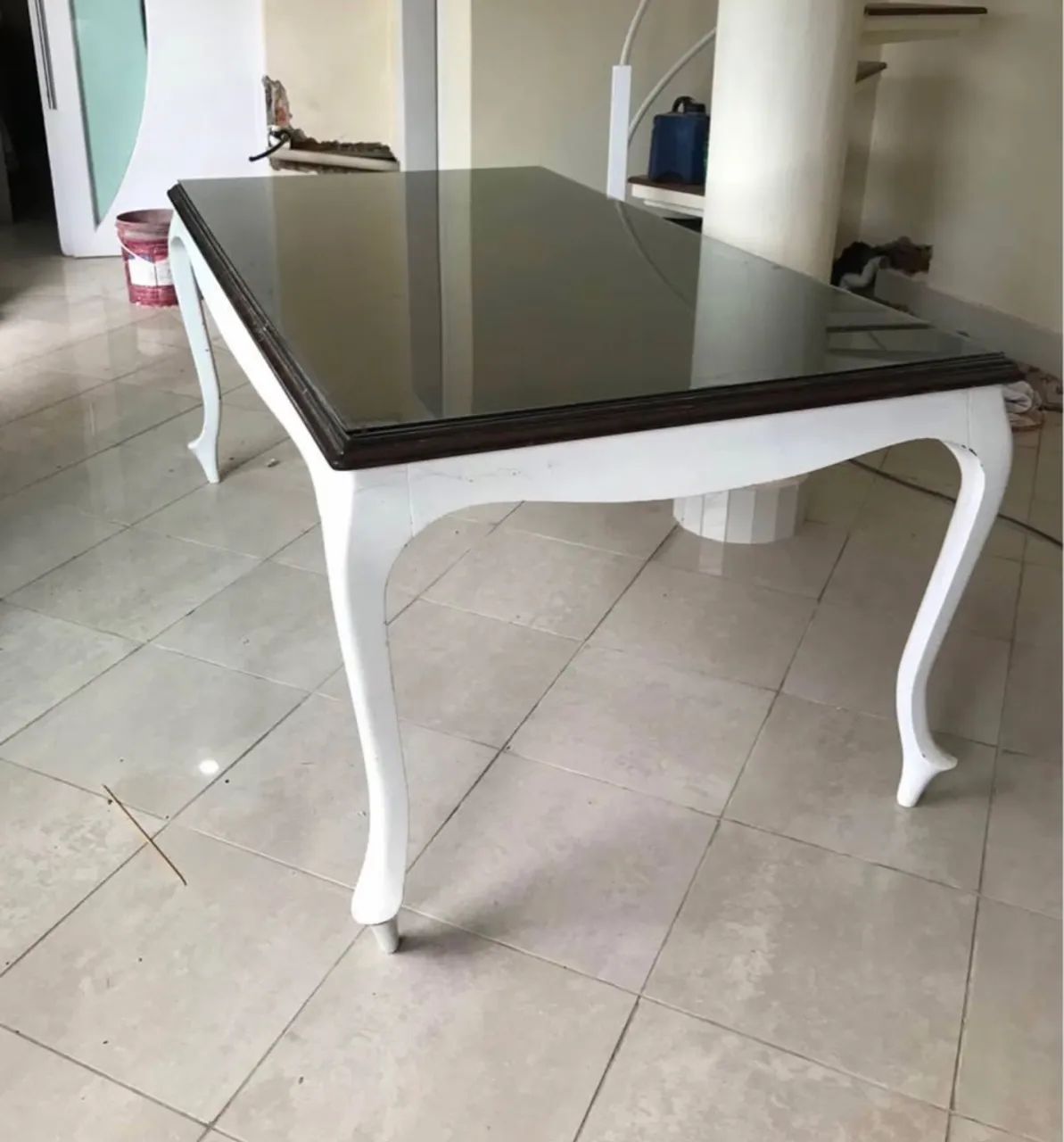 Mesa de Jantar Provençal com Tampo de Vidro 1.00x1.80cm