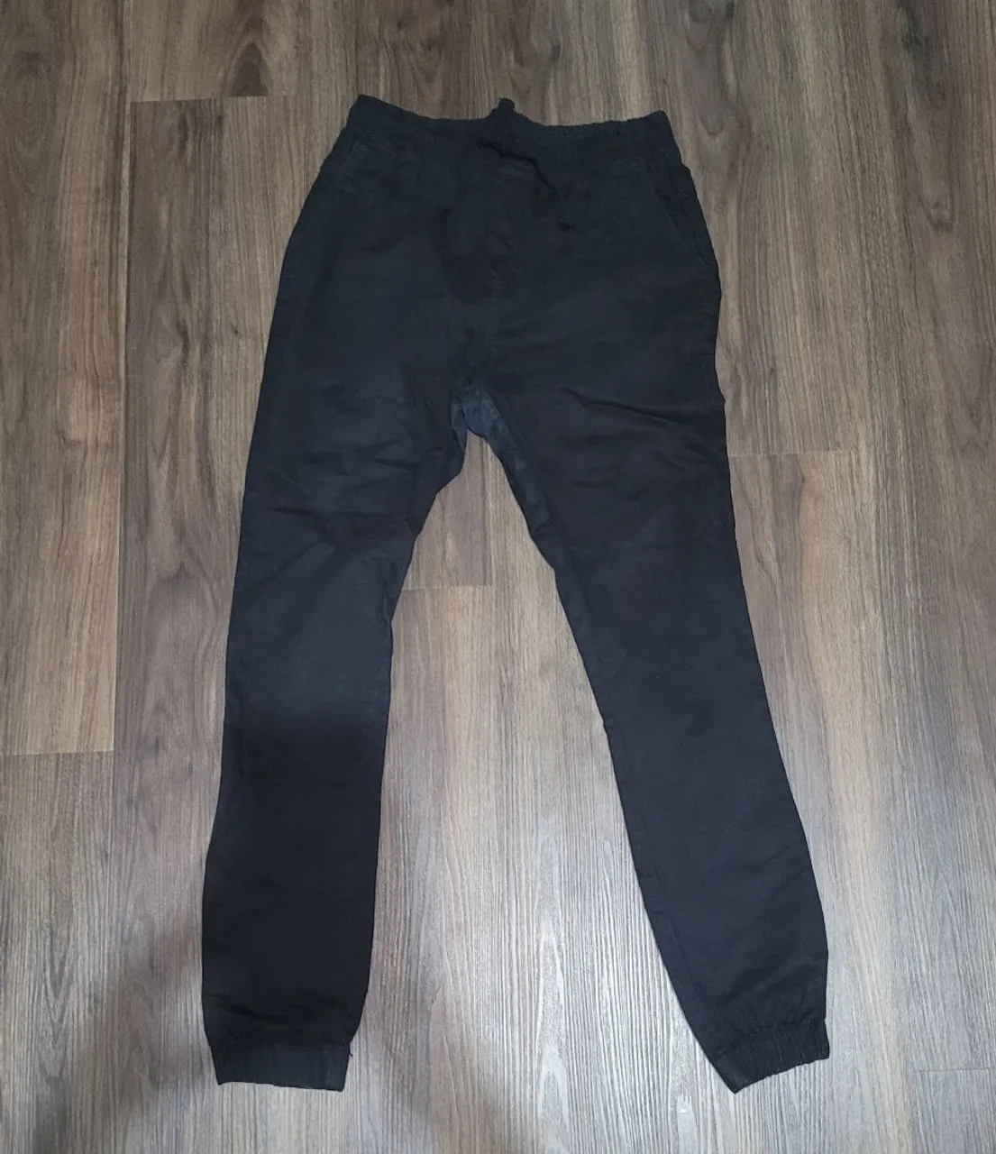 Calça jogger skinny preta unisex