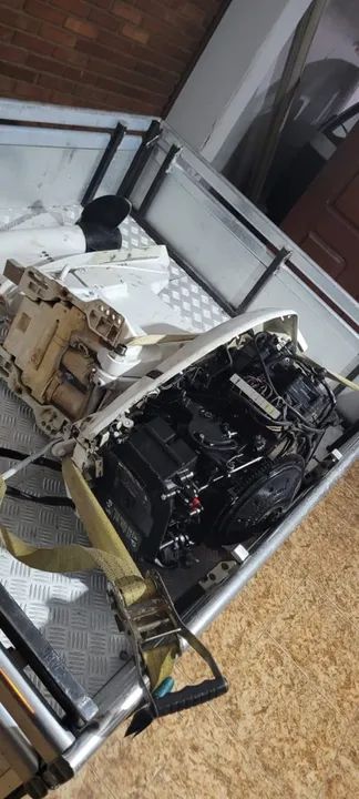 Motor jonson 90 hp para retirar peças  - Foto 2