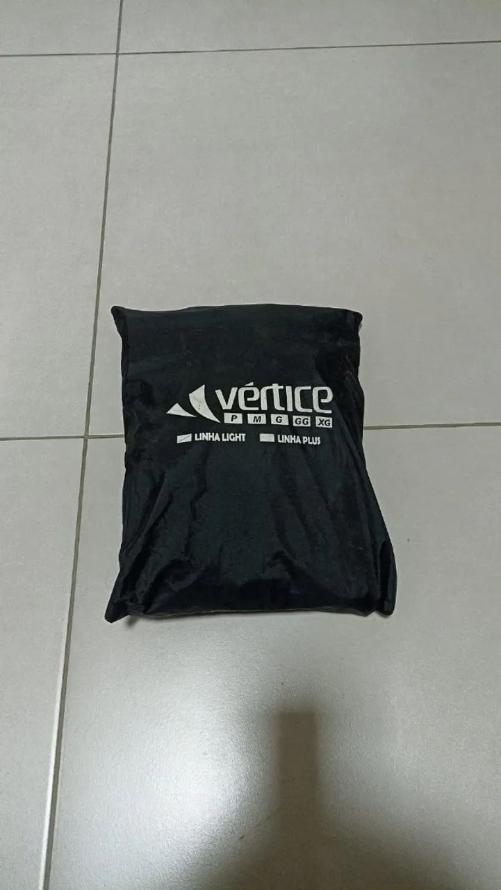 Capa de chuva de Vértice - Foto 3