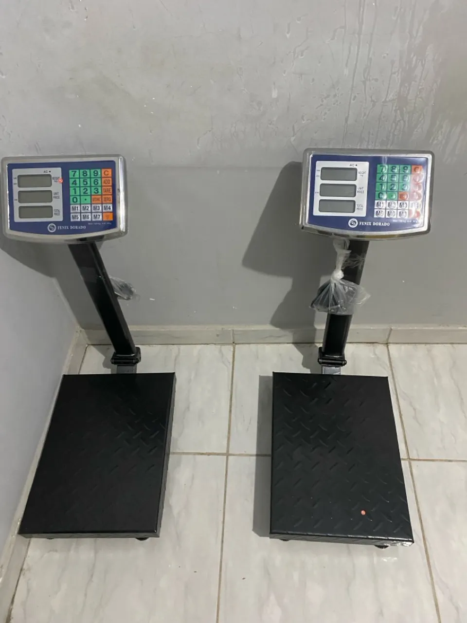 Balanças de 150 kilos