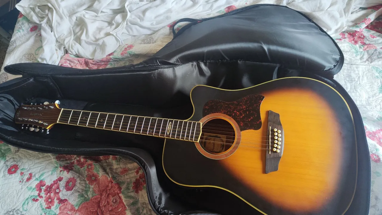 Violão 12 cordas em ótimo estado!