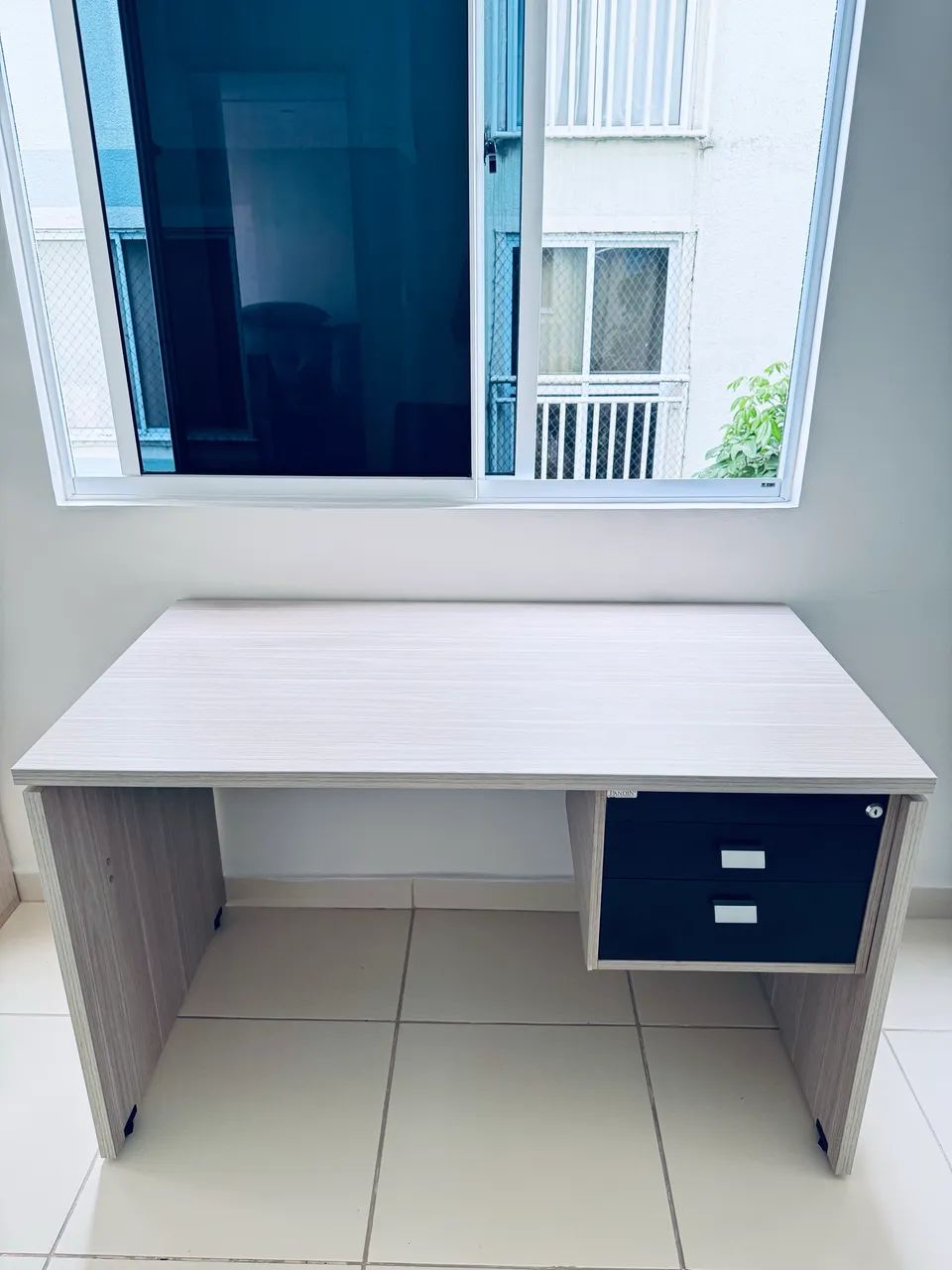 Mesa de escritório - Foto 2