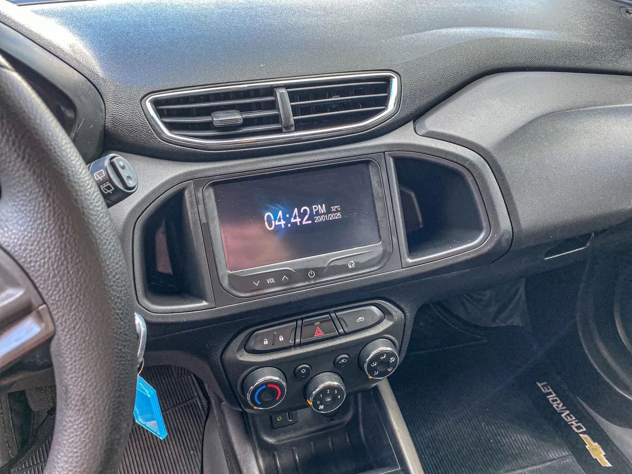 CHEVROLET ONIX HATCH LTZ 1.4 8V FlexPower 5p Mec. - Foto 5