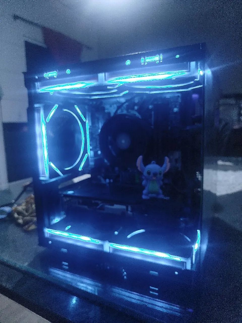 Vendo Pc gamer, Ryzen 5 5600gt, 32gb ram, rx580, com todas as caixas!